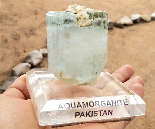 124 grams very beautiful AQUA MORGANITE Crystal From Skardu Mine PAKISTAN